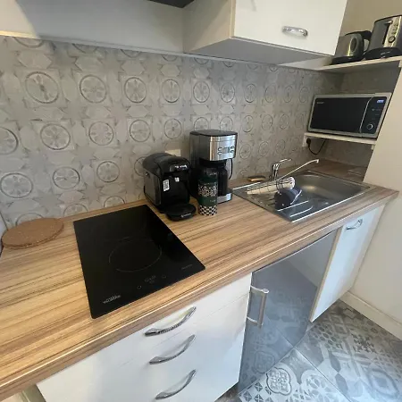 شقة L'escale Niortaise - Centre-ville - 10mn Gare - Wifi - Netflix نيورْ