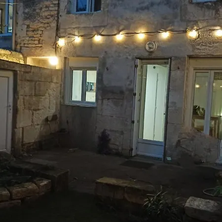 アパート L'escale Niortaise - Centre-ville - 10mn Gare - Wifi - Netflix