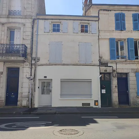L'escale Niortaise - Centre-ville - 10mn Gare - Wifi - Netflix Niort