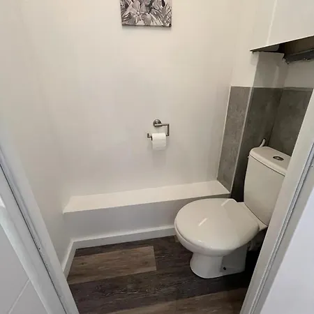 L'escale Niortaise - Centre-ville - 10mn Gare - Wifi - Netflix Appartamento *