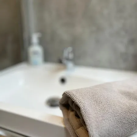 Apartment L'escale Niortaise - Centre-ville - 10mn Gare - Wifi - Netflix