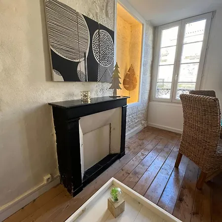 Appartamento L'escale Niortaise - Centre-ville - 10mn Gare - Wifi - Netflix *