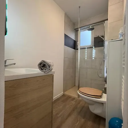 L'escale Niortaise - Centre-ville - 10mn Gare - Wifi - Netflix Appartamento *