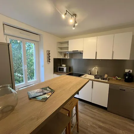 شقة L'escale Niortaise - Centre-ville - 10mn Gare - Wifi - Netflix نيورْ