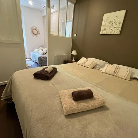 L'escale Niortaise - Centre-ville - 10mn Gare - Wifi - Netflix