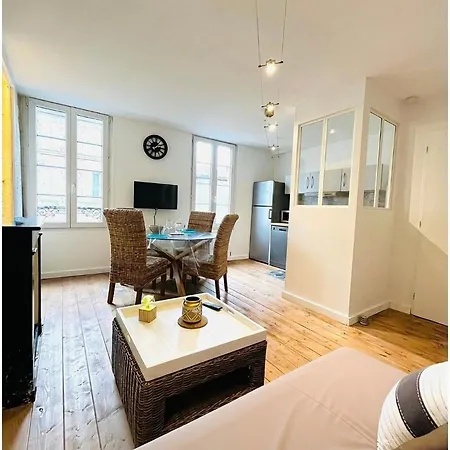 Appartamento L'escale Niortaise - Centre-ville - 10mn Gare - Wifi - Netflix