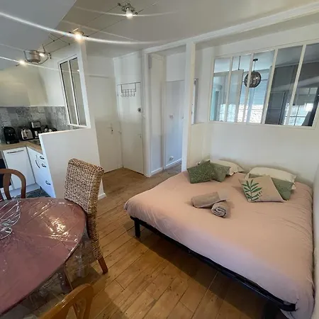 L'escale Niortaise - Centre-ville - 10mn Gare - Wifi - Netflix Appartamento *