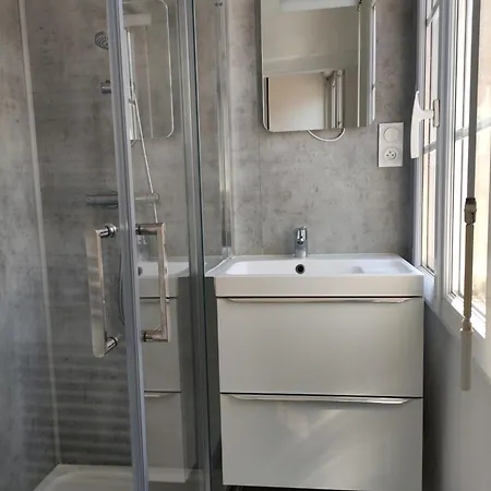 L'escale Niortaise - Centre-ville - 10mn Gare - Wifi - Netflix *